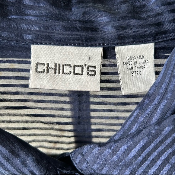 Vintage Chico’s Navy Blue Silk Long-sleeve Sheer/Solid Striped Button up Blouse - Picture 5 of 5